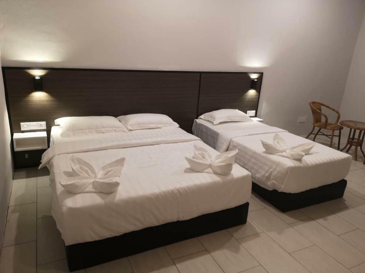 Luna Guesthouse 露娜旅馆 Semporna Exterior foto